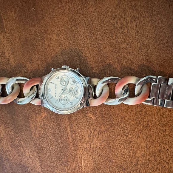 Michael Kors Silver Link Water - Picture 4 of 4